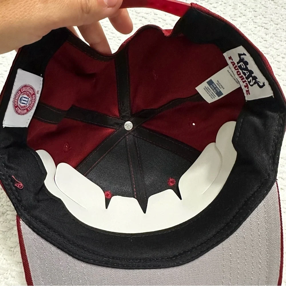 Fan Favorite USC University of South Carolina Gamecocks Hat NWT Men’s Adjustable